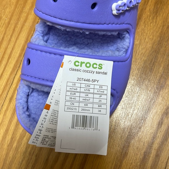 COPY - NWT Crocs Classic Cozy Sandal in Purple - Picture 3 of 4